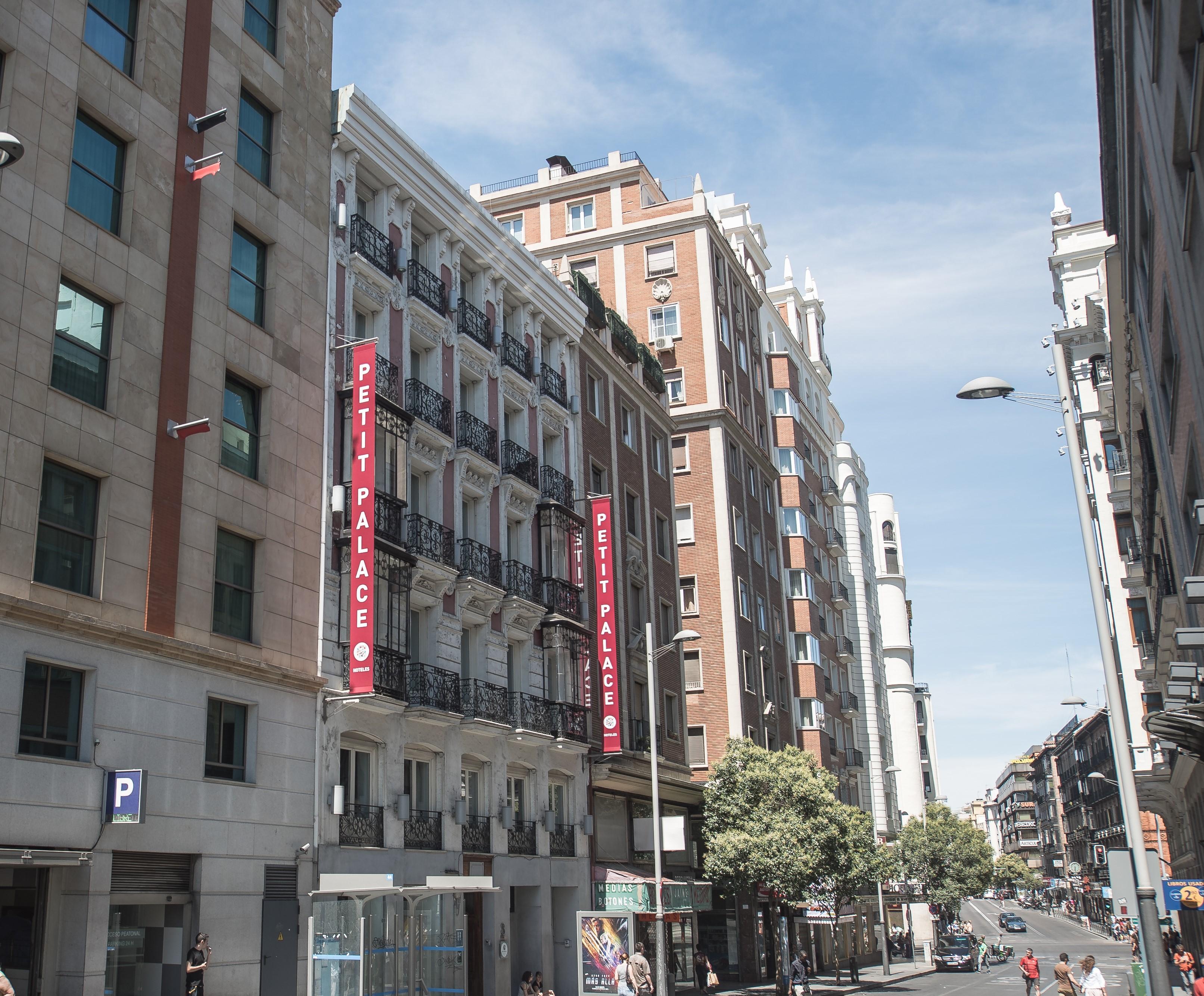 小西班牙广场宫殿酒店 马德里 外观 照片